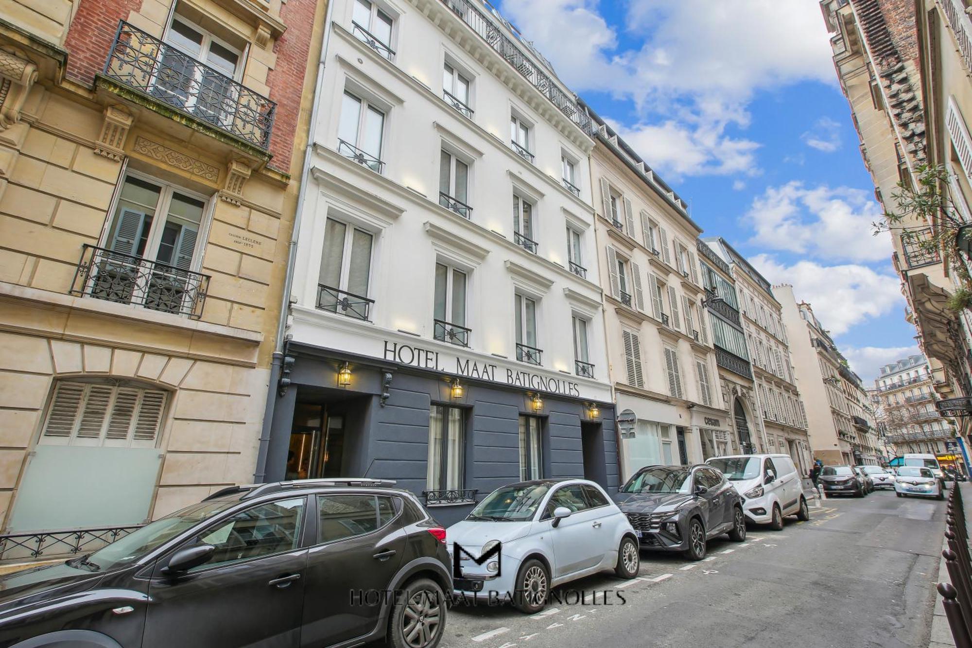 Hotel Maat Batignolles Paris Dış mekan fotoğraf