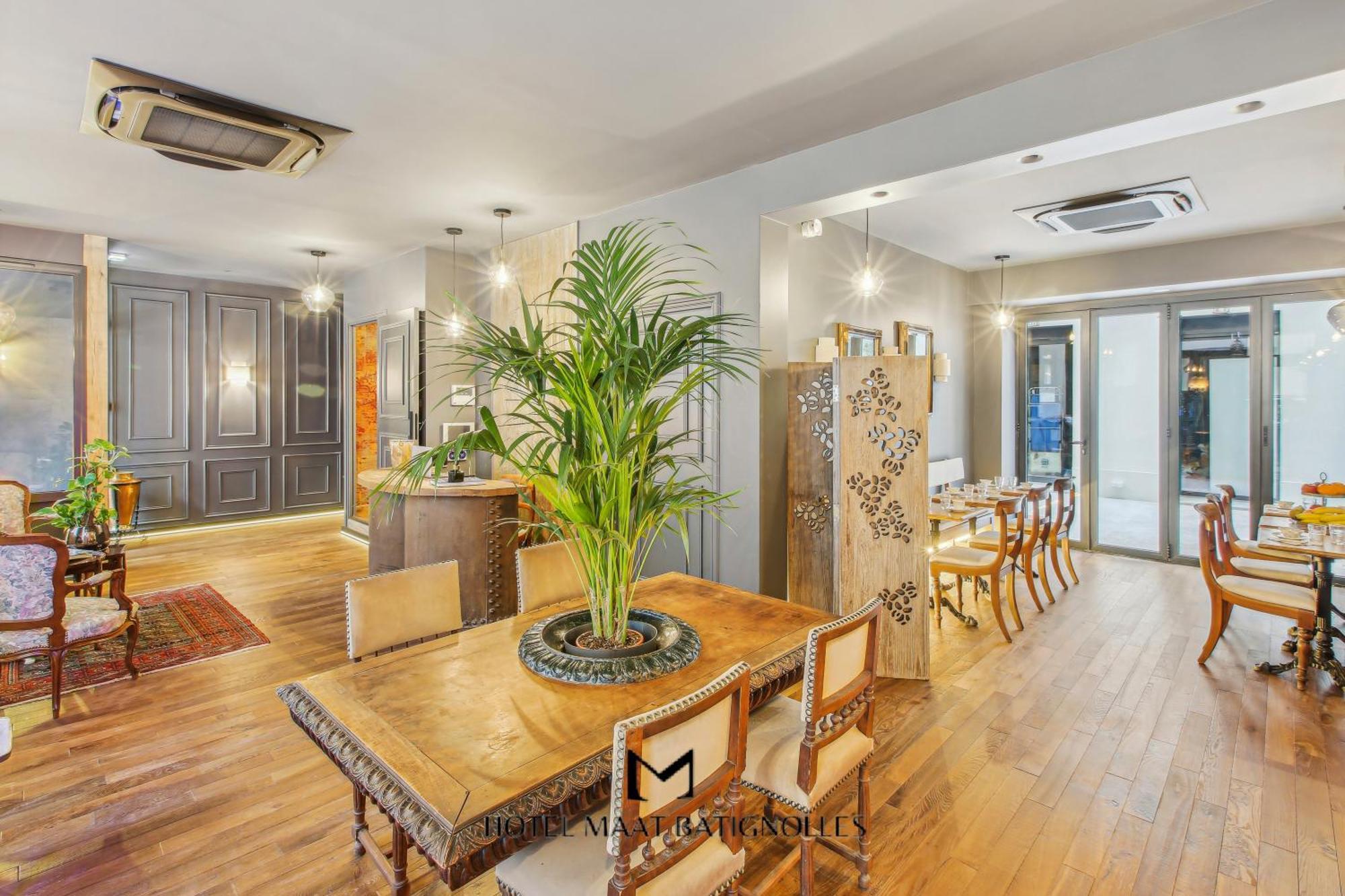 Hotel Maat Batignolles Paris Dış mekan fotoğraf