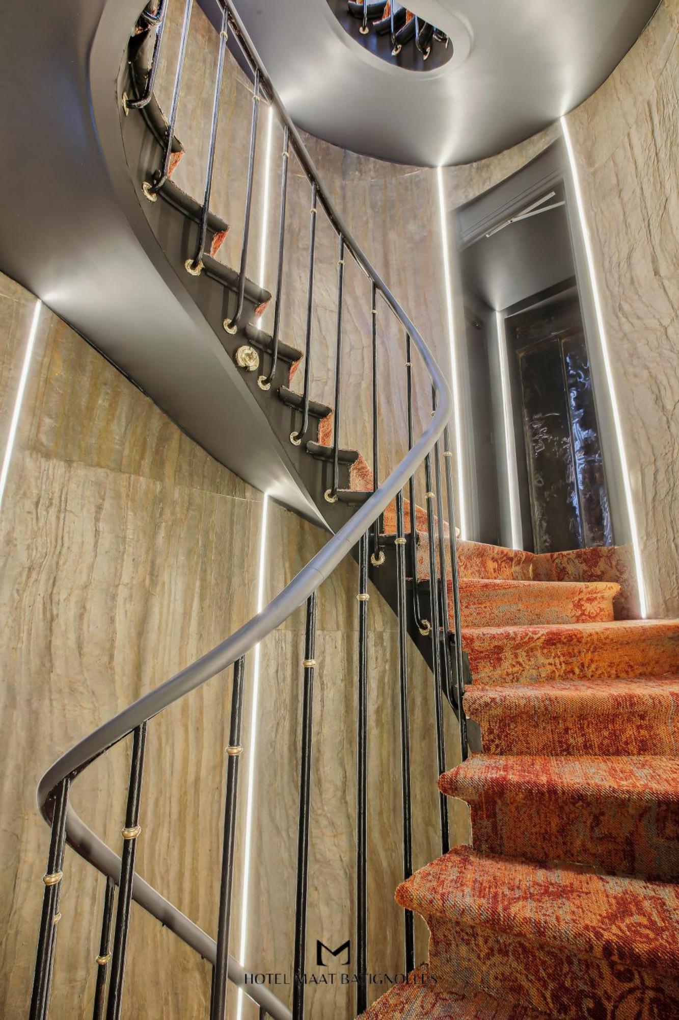 Hotel Maat Batignolles Paris Dış mekan fotoğraf