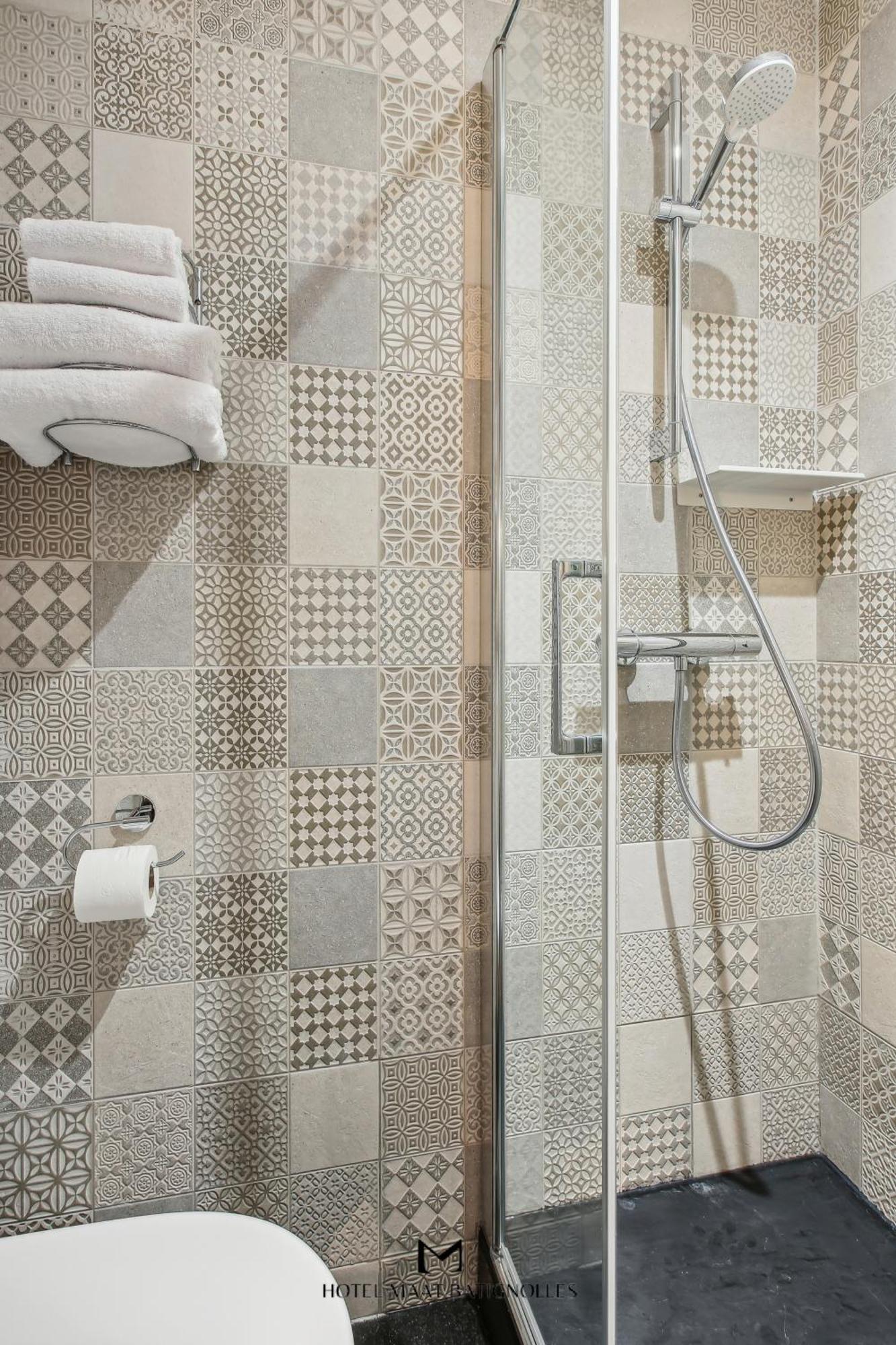 Hotel Maat Batignolles Paris Dış mekan fotoğraf